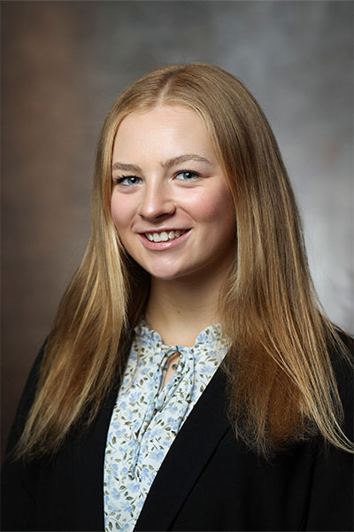 Headshot of Joanna Fowkes