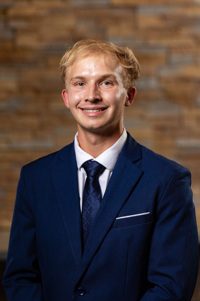 Headshot of Cason Peebles