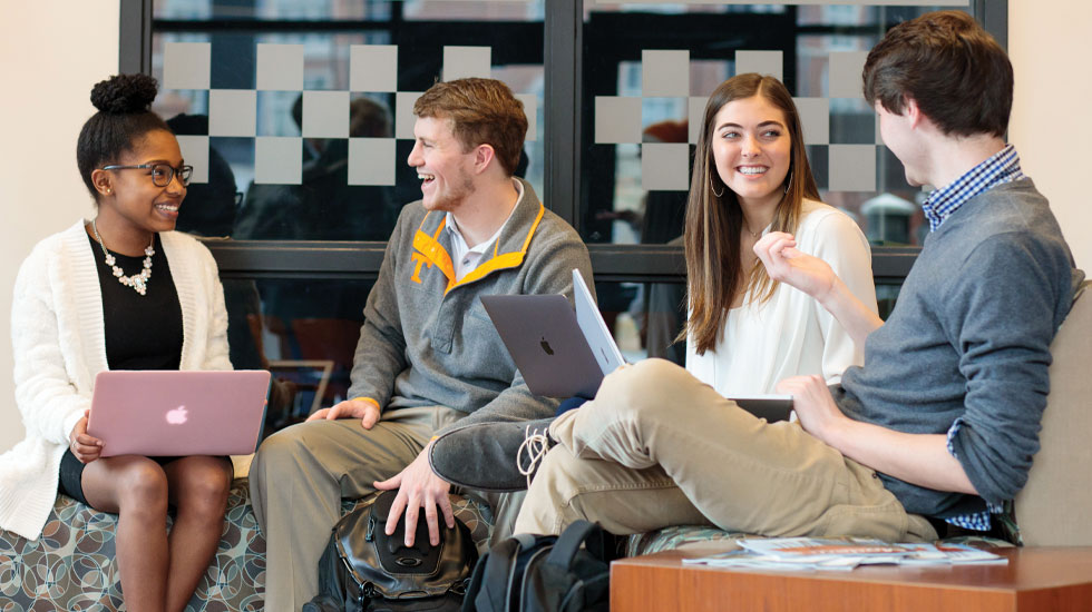 Heath IBEP Students meet in the Tickle Engineering Building